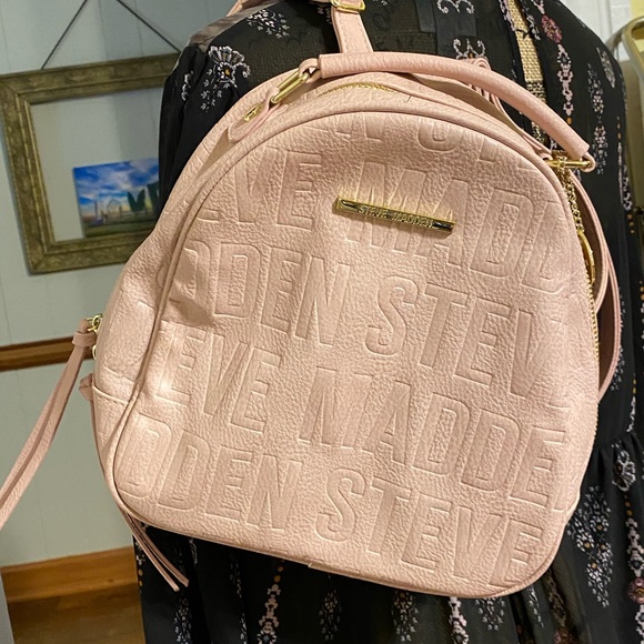 STEVE MADDEN BLUSH LOGO MEDIUM BACKPACK - Picture 14 of 14